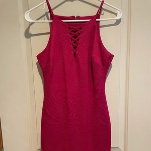 Pink bodycon dress